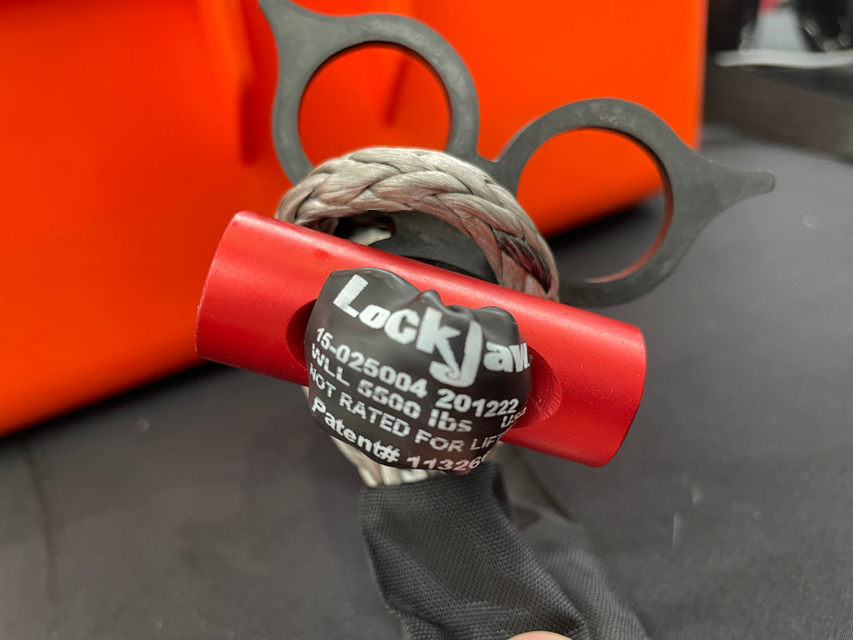 LockJaw Synthetic Recovery Shackle